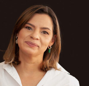 Adriana Zuluaga: Coach Ontológica Senior Newfield Consulting