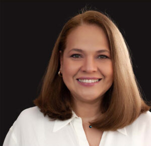 Leila Lozano: Coach Ontológico Senior Newfield Consulting